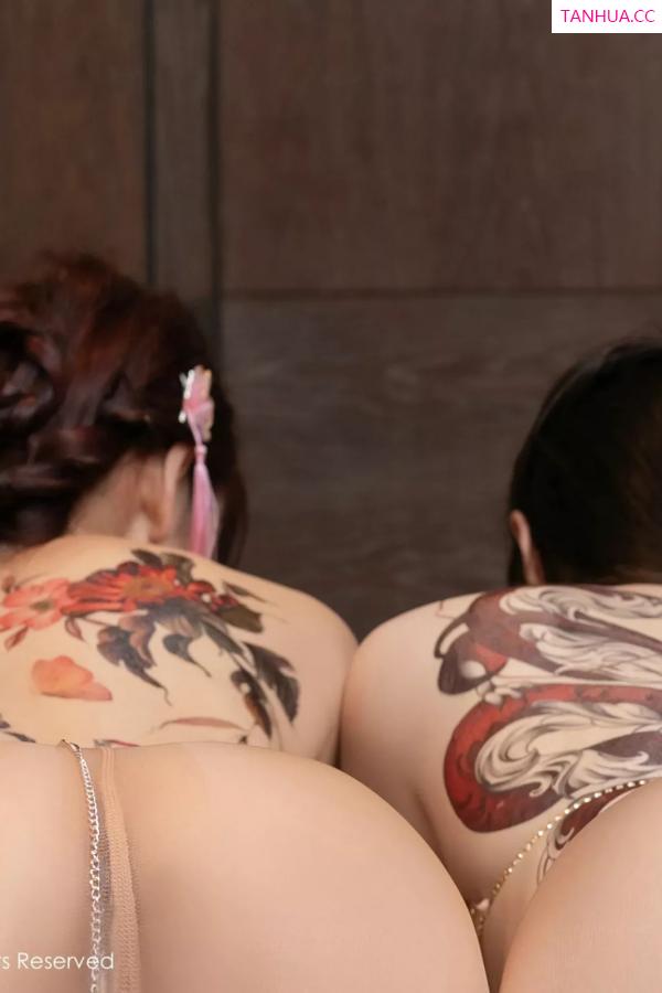   [XiuRen]高清写真图 2025.05.30 No.10352 模特合集 小逗逗＆陆萱萱第39张图片